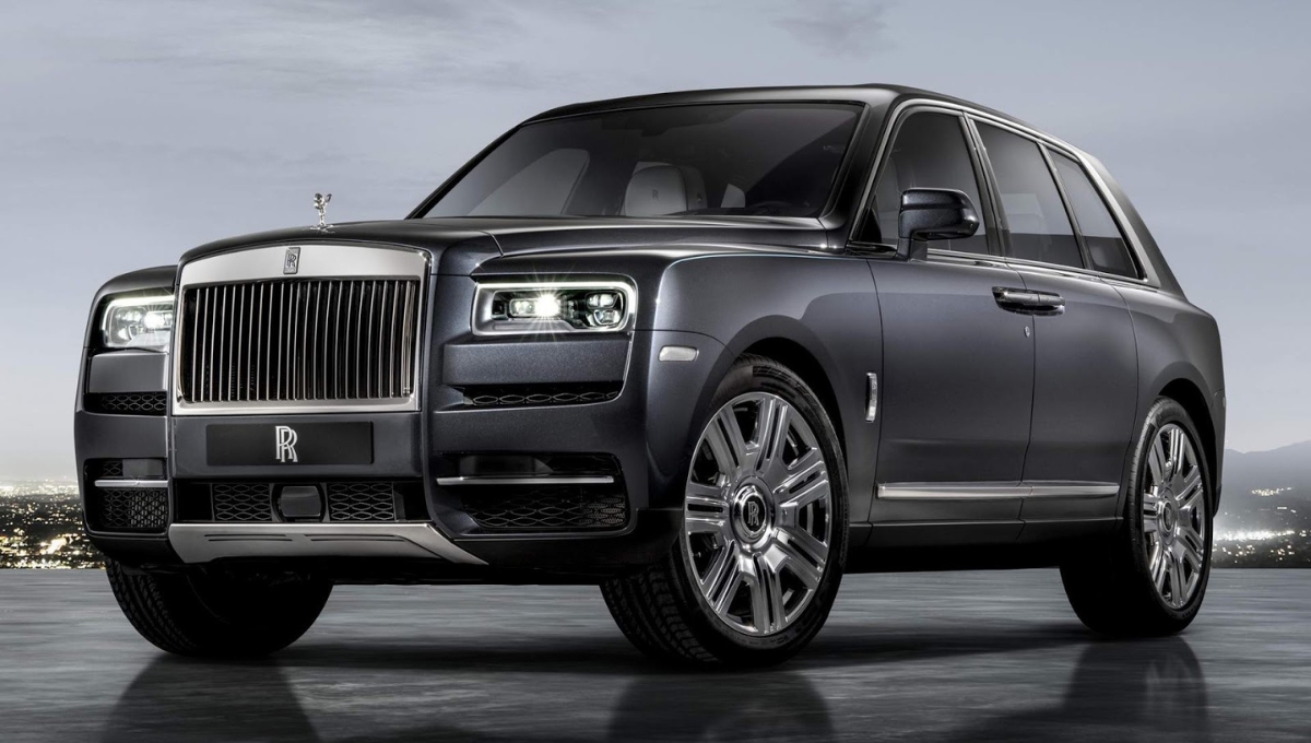 Rolls-Royce Cullinan: ₹6.95 Crore SUV with 6750cc V12 Engine & Ultimate Luxury Inside