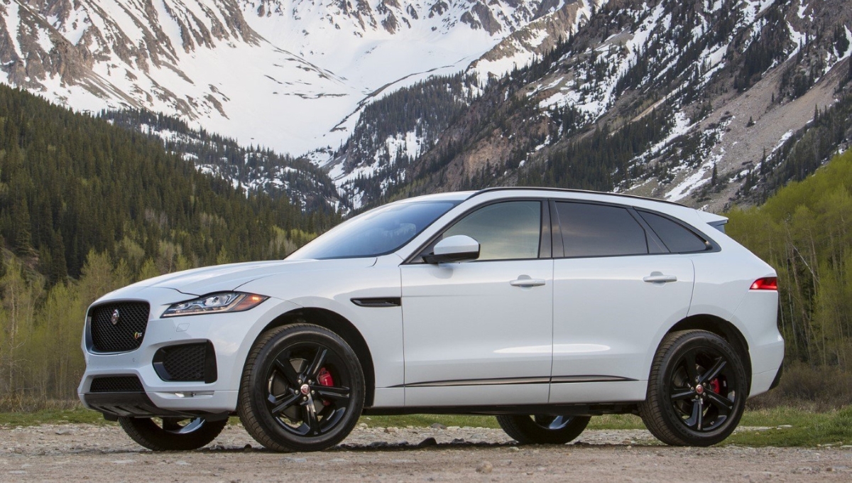 Jaguar F-Pace: Premium Luxury SUV Starting from ₹72.90 Lakh with 201 BHP Power & AWD Thrill