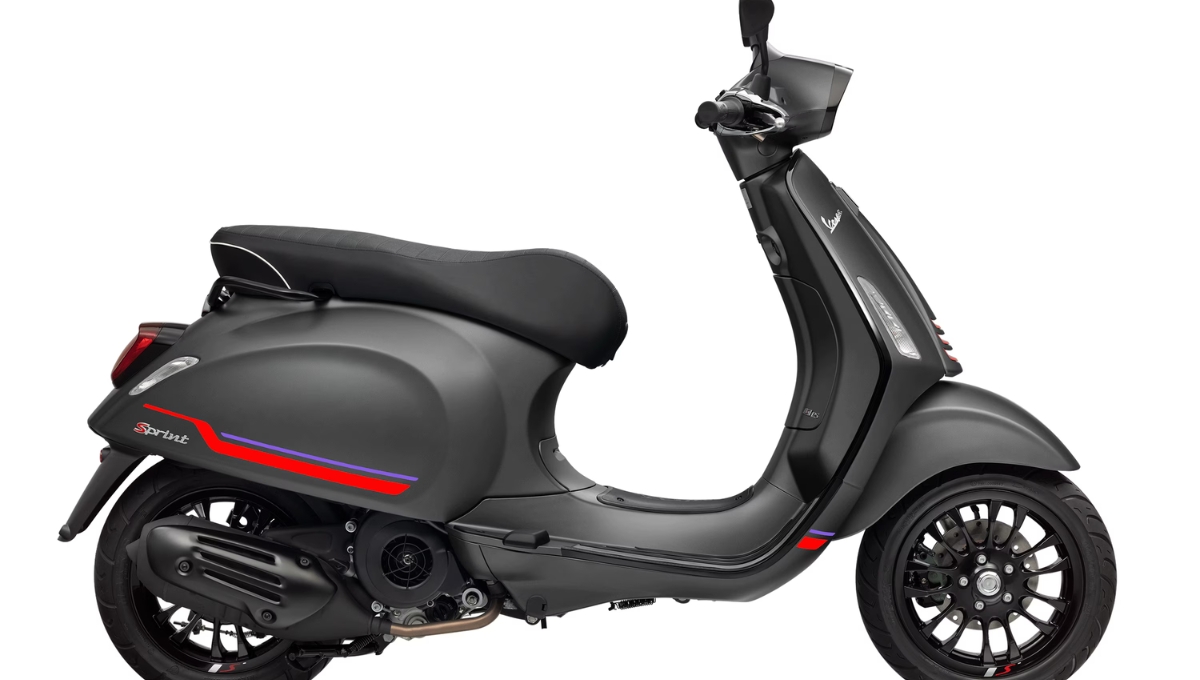 Vespa 150: Classic Style with 149.5cc Power and Disc Brakes Starting at ₹1.46 Lakh