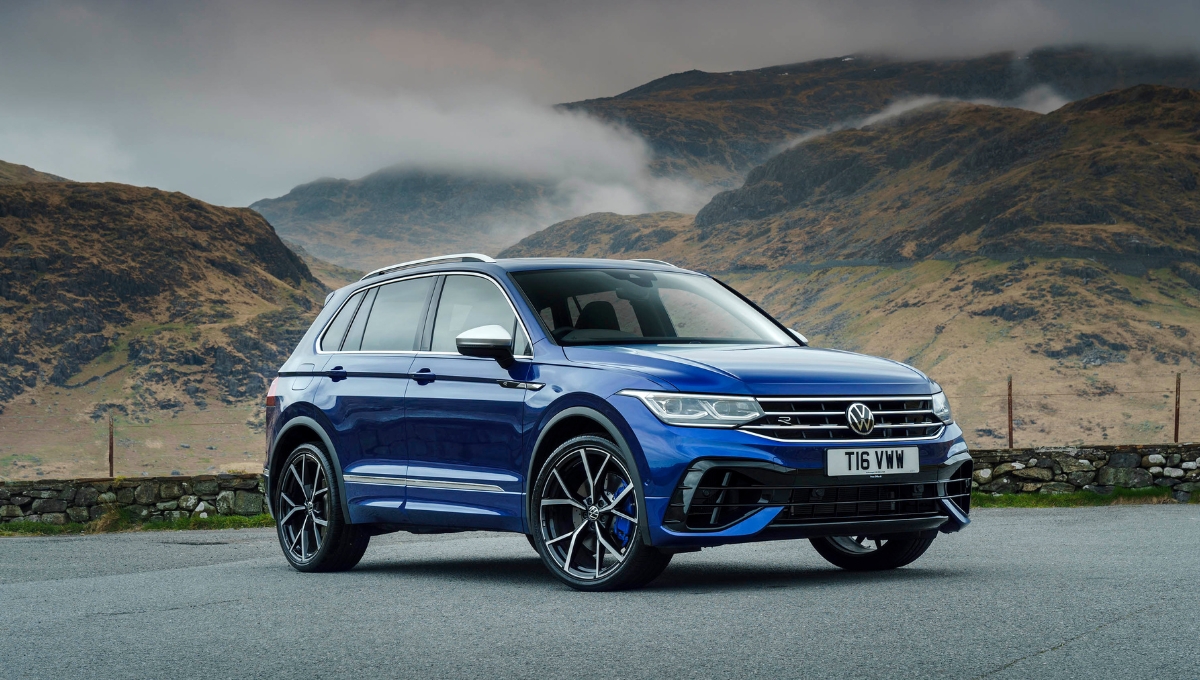 Volkswagen Tiguan R-Line: at ₹35.17 Lakh Power Packed SUV with 201 BHP and 4x4 Drive