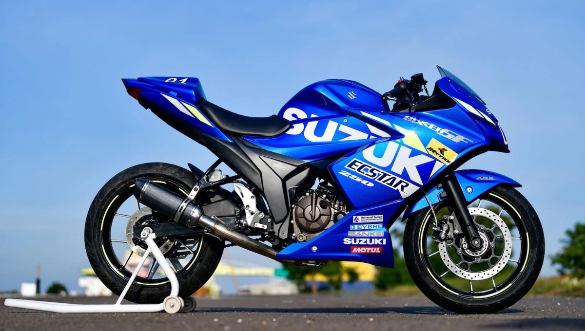 Suzuki Gixxer SF 250: 27.9 PS Power, 6 Speed Gearbox and Sporty Full Fairing Under ₹1.95 Lakh