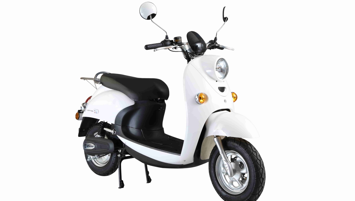 Benling Kriti: at ₹64,151 60km Range, Smart Features and License Free Electric Ride