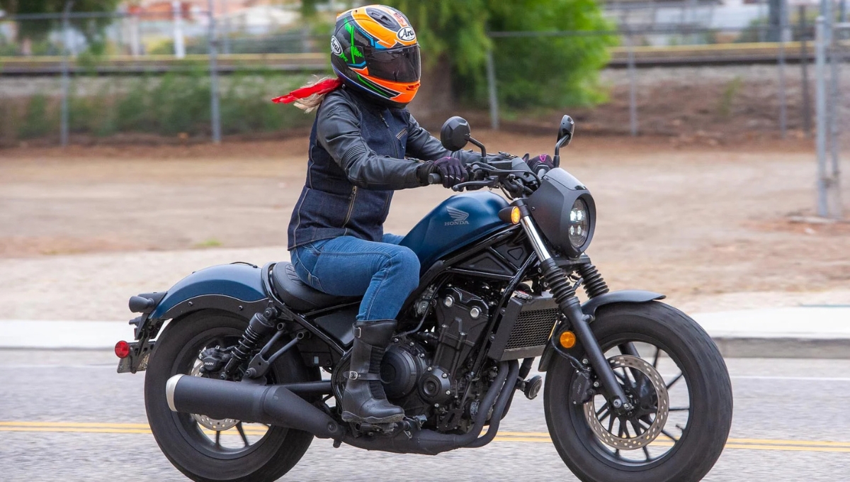 Honda Rebel 500: Liquid Cooled Cruiser with 46 PS Power and USB Charger at ₹6.5 Lakh (Expected)