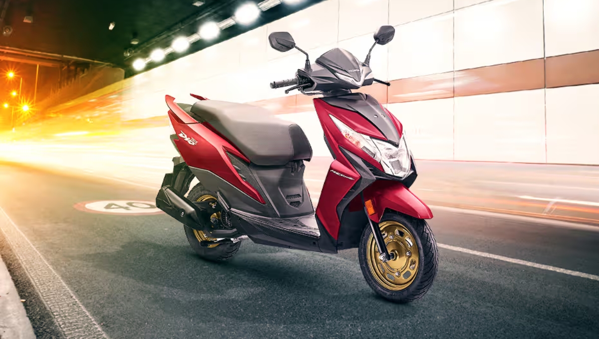Honda Dio: at ₹74,000 Stylish 109cc Scooter with Digital Console, USB Charging and 50 kmpl Mileage