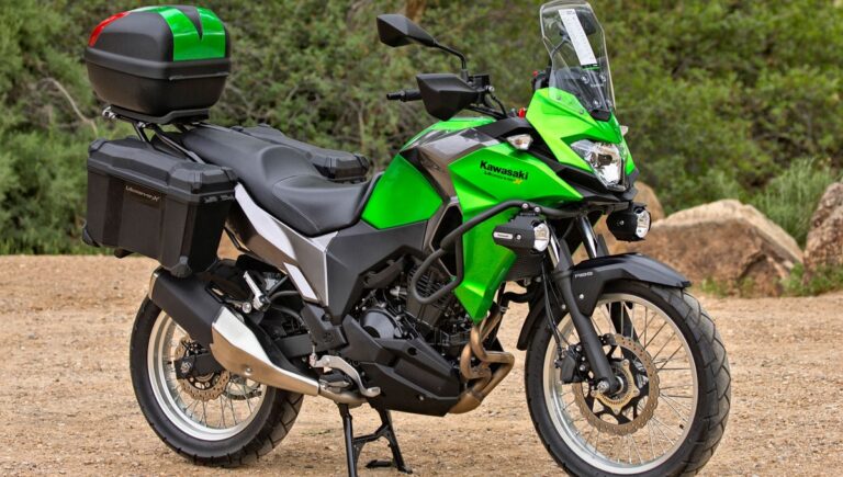 Kawasaki Versys X 300: Launched at ₹5.60 Lakh 296cc Twin Cylinder, 40PS Power, Dual Disc Brakes