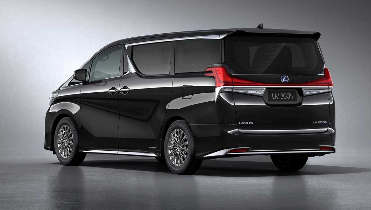 Lexus LM: at ₹2 Cr Where Hybrid Power Meets First Class Luxury on Wheels