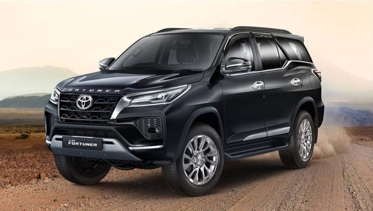 Toyota Fortuner: at ₹33.43 Lakh A 201 BHP Beast with Luxury Features & 4WD Adventure